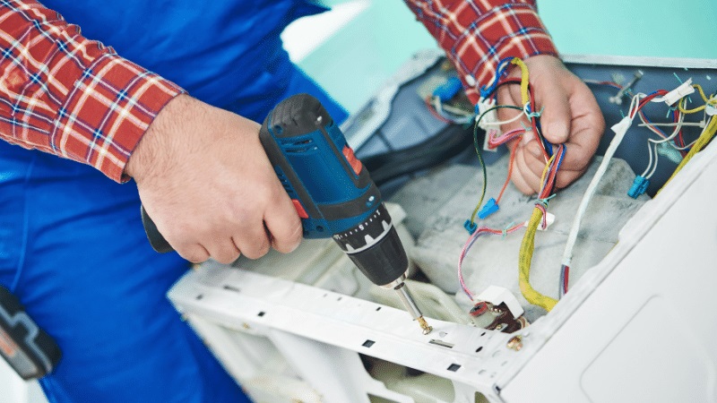 Karamürsel Hotpoint servisi orijinal yedek parça kullanımı